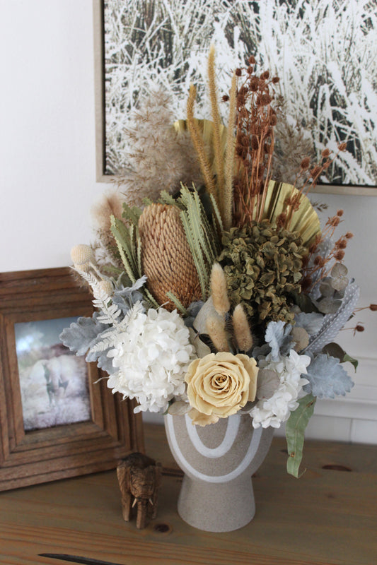 Limited edition dried flower arrangement delivery to bribie island