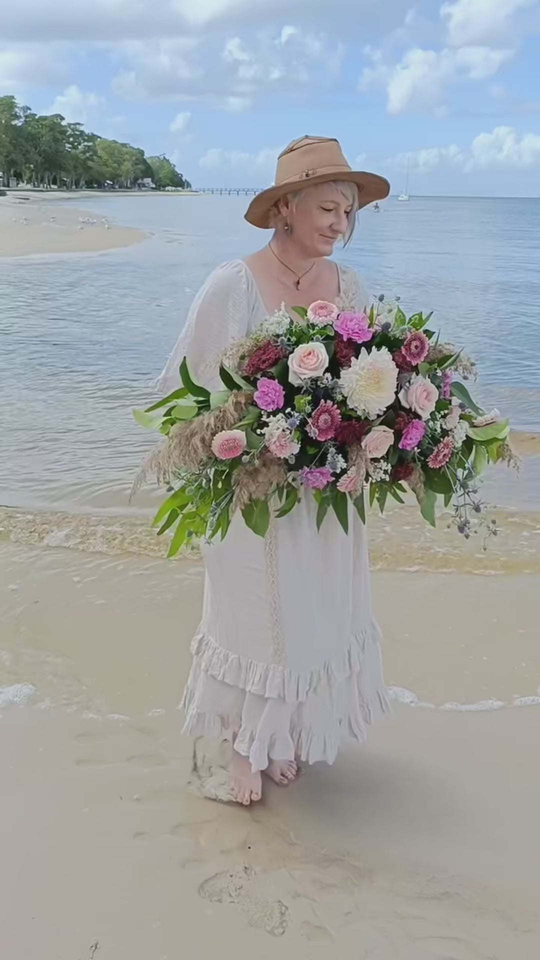 Load video: Outdoor funeral service Bribie Island 